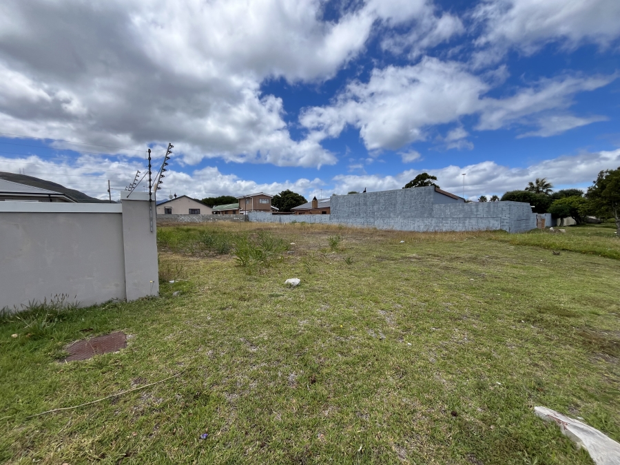 0 Bedroom Property for Sale in Sandbaai Western Cape